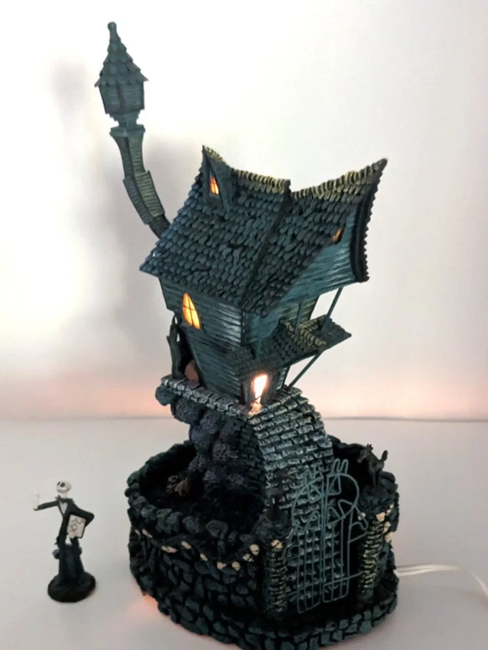 Nightmare Before Christmas Hawthorne Village JACK'S HOUSE w Jack 2005 Halloween